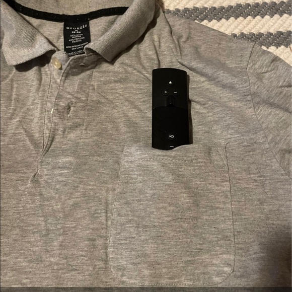 EUC George Light Gray 3-Button Polo Shirt with Pocket, Sz Medium (38-40) - Picture 5 of 5